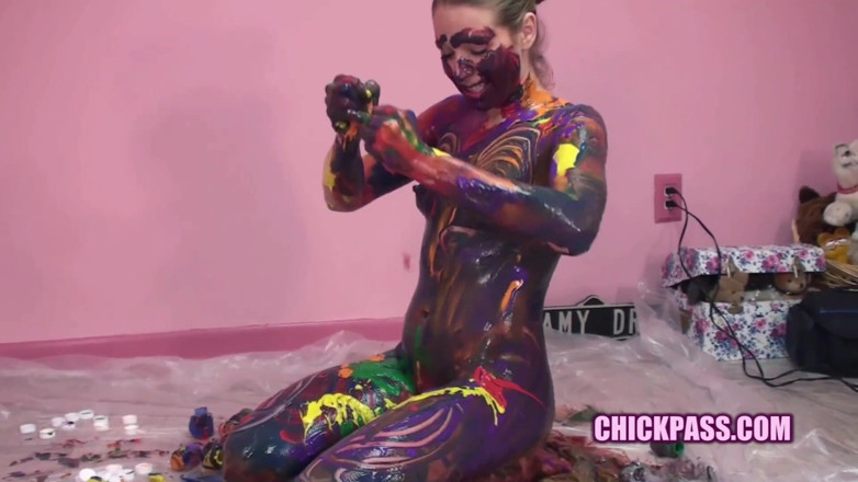 ChickPass Amateurs: Kinky coed Lina is covered in paint