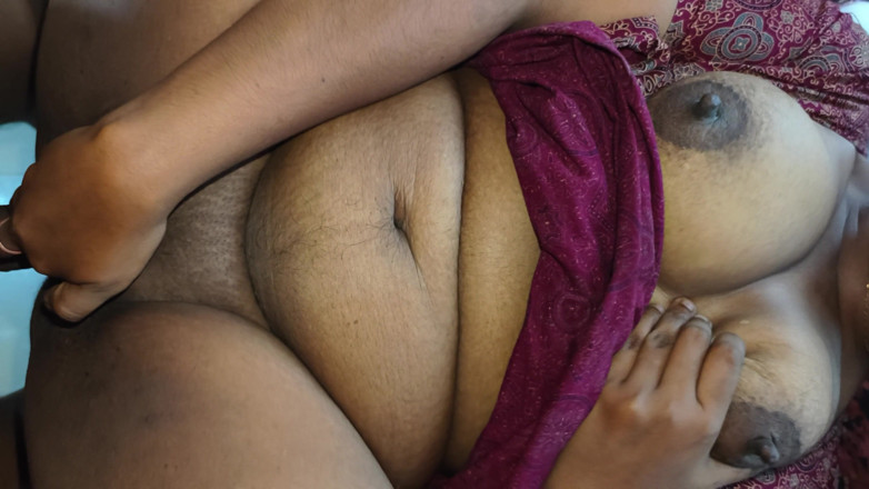 Realmallucouplevlog: Chennai Sexy Wife Varsha Hot Romantic Masti Sex in Nighty...