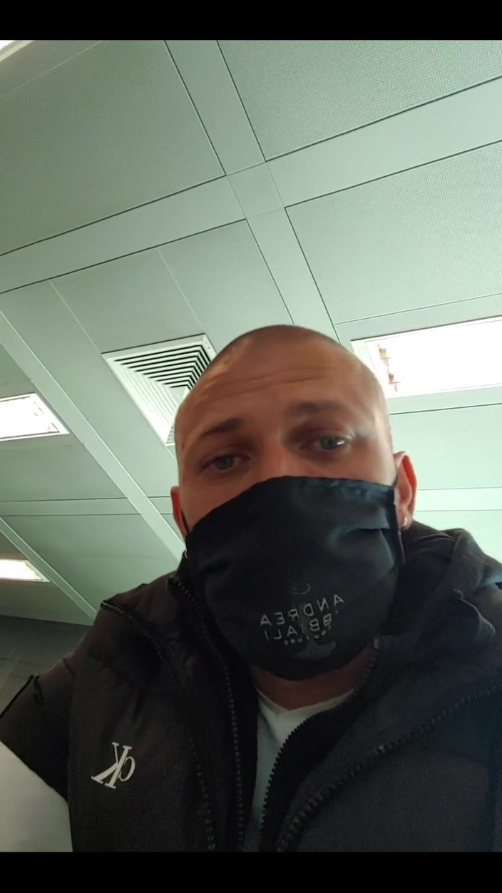 Boy jerking off: Finaly aku kembali lagi