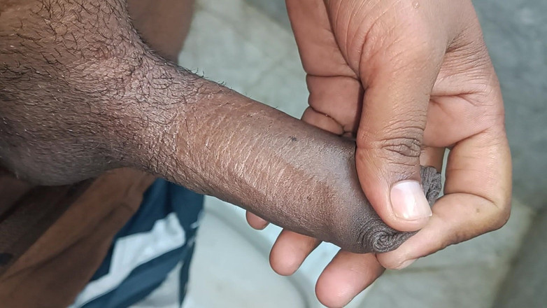 Suryabhauu ki masti: Rajasthani chlapec v koupelně honí můj penis