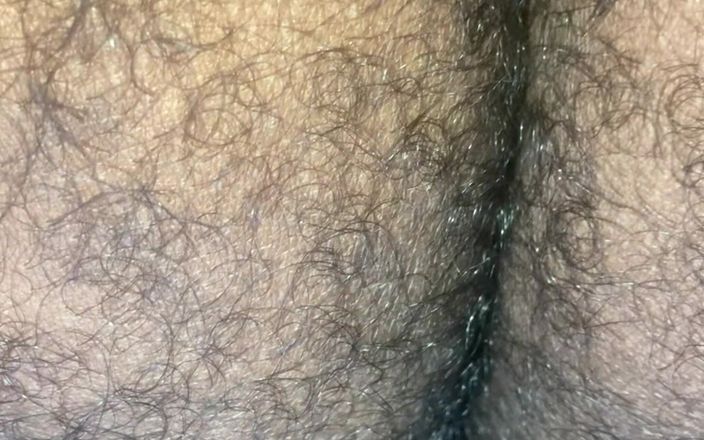 Tiyana: Soțul încornorat a futut-o pe soția sexy o pizdă uriașă
