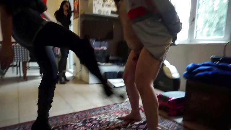 MMV and Eroticplanet Clips: Tvrdě kkopej prasečí koule