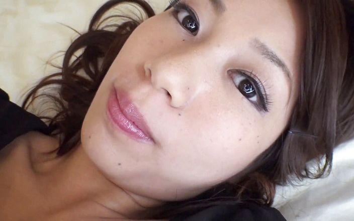 Caribbeancom: Beauty Asian teen slut in creampie action