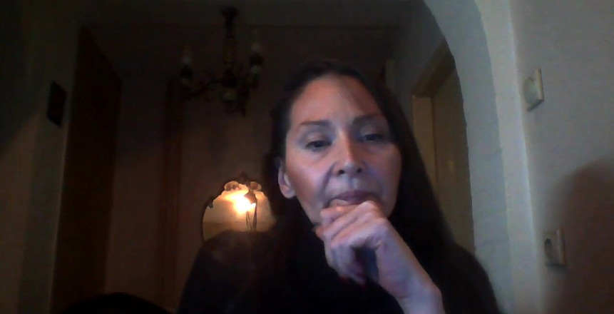 Dominatrix Redsonyja: これは、働く私たちが何人かの女性のために生計を立てるためのプラットフォームであり、それは追加の仕事または同様のものです。