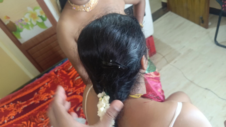 Pushpa studio: लेस्बियन स्तन चाटने वाले हॉट वीडियो