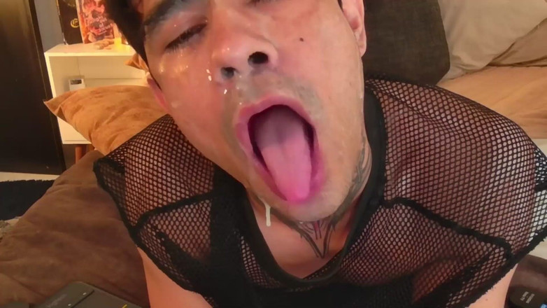 StephanosVerentt: Jouet de sucer, éjaculation