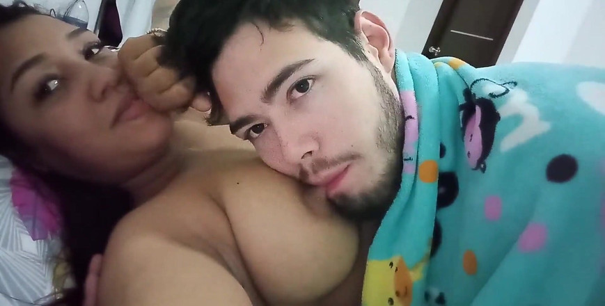 Pikaa6: Aksi hot lesbian kami dan ngentot cewek ini dari miami...