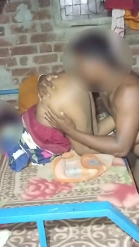 आज मैंने अपनी पत्नी की चूत चूसा