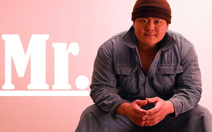 Studio Gumption: Con gấu cơ bắp lớn của anh chàng thẳng, nhưng...