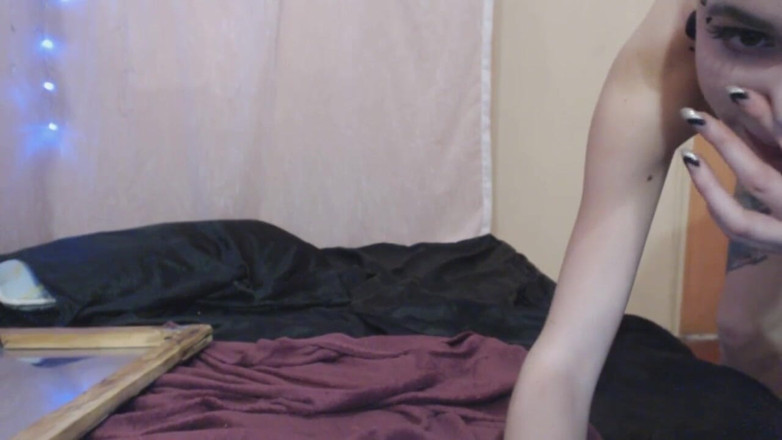 Katie Deep: Play with dildo, foot play, dildo sucking, mirror