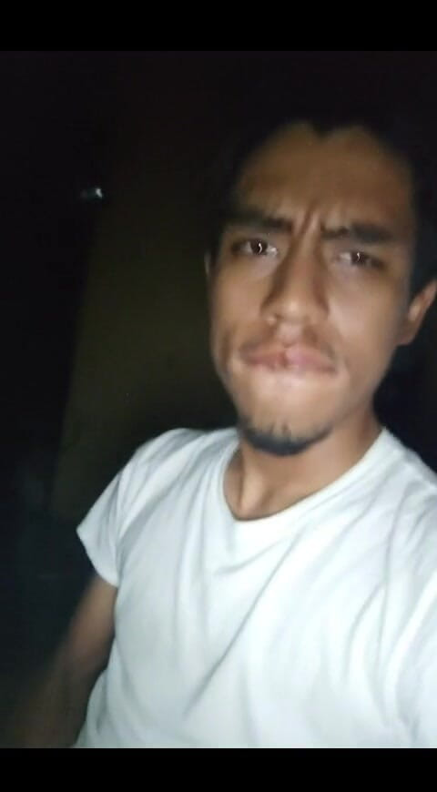 AlexAlejandro13: 집에서 열이 나는