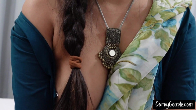 CurvyCumCouple69: India sexy folla en sari la tía se masturba y...