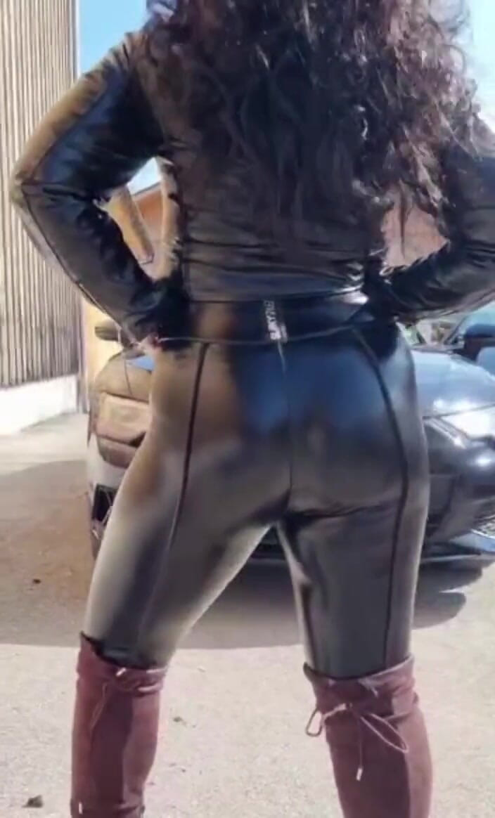 LadyAyse5: Sexy zadek středa