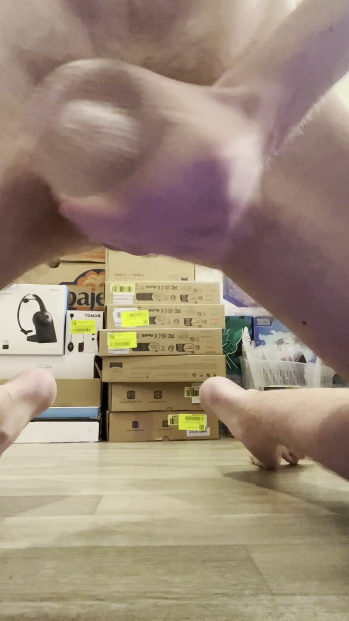 Johnny69227: Big Dick Twink Cumming Hard with a Sex Toy Fleshlight...