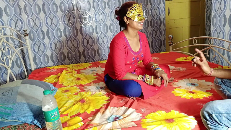 FireeCouple: 老师婚后离开学生家