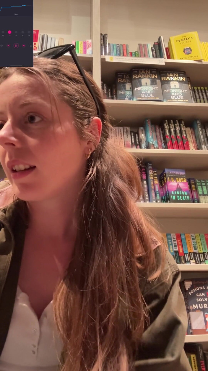 Nadia Foxx: 在书店寻找smut时尝试不射精