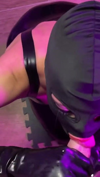 Blowjob and Cumkiss for Sissy Husband
