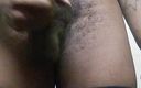 SweetDWillie456: Horny Daddy Jacks off BBC