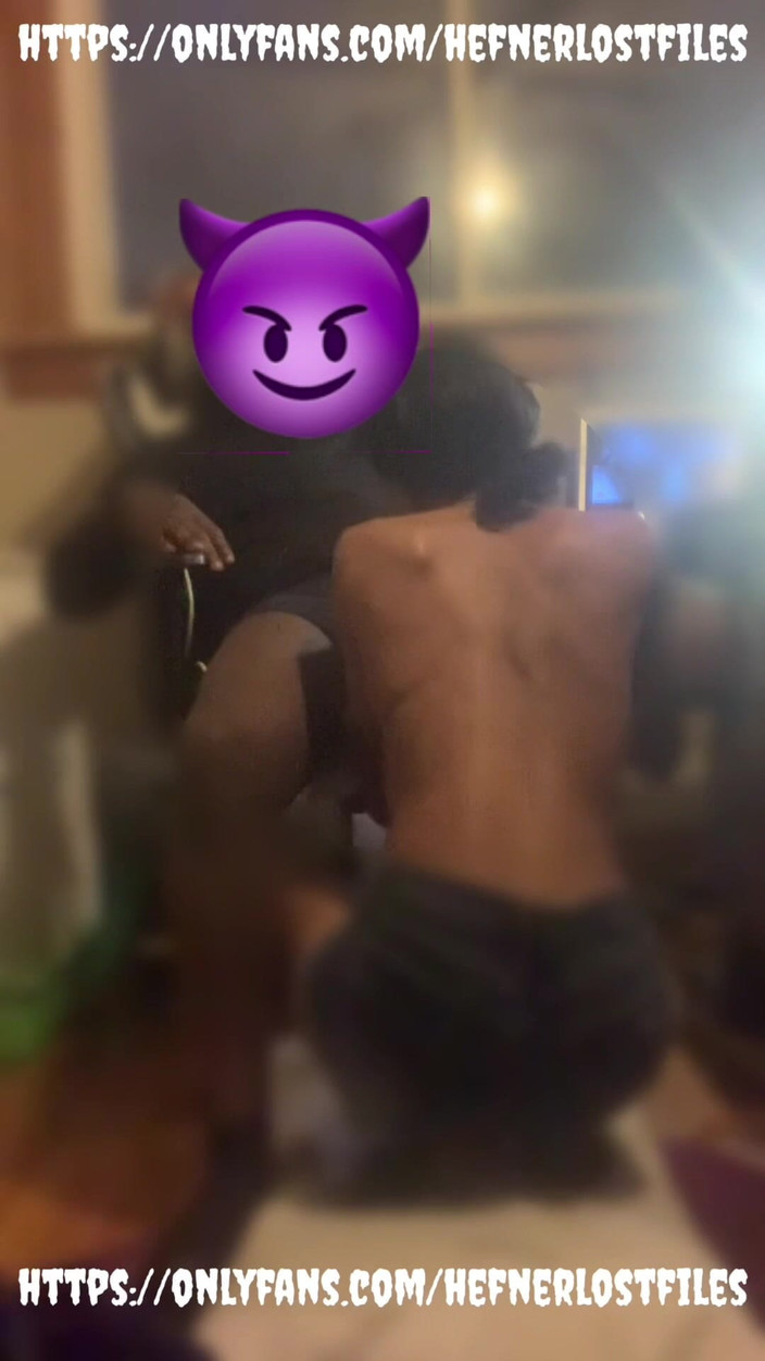 PlayboyHef: Asmr Corno Ordenha Pau