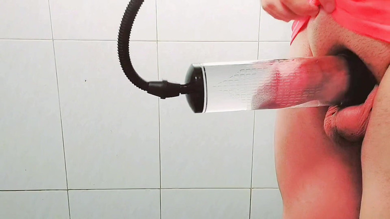 Kitty_Cross: 丸鏡で髪をとかす美しいトランスビューティー