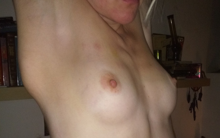 Bobby Dilemma: Spuitende fitte blondine hard geneukt