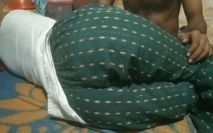 Pooja Sexy: Sister-in-law Gets Very Strong 14 Hardcore Sex in Kitchen