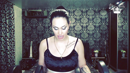 Goddess Misha Goldy: 강한 근육 숭배! 너와 같은 한심한 패자를 위한 스포츠 동기 부여! 120 반복!