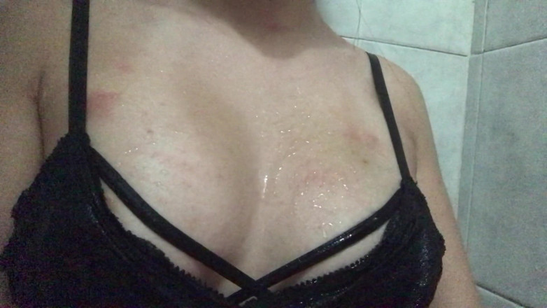 Thebeautybadby: las tetas más grandes y satisfechas