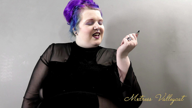 Mxtress Valleycat: あなたの奇妙な中毒
