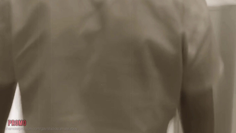 Oznob Oznofla: 존나게 따먹히는 18세 소녀