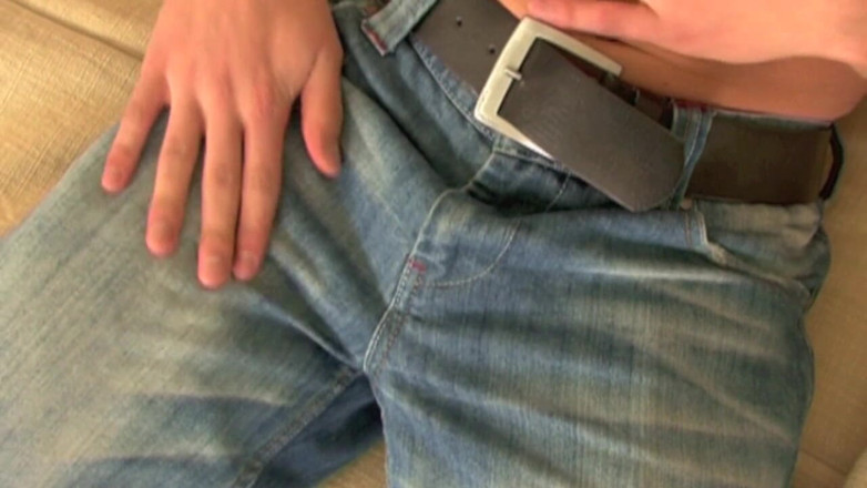 Young straight boy masturbation: Acceptto hétéro sexy se masturbe pour moi