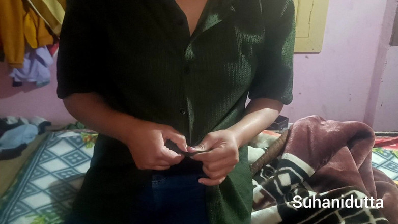 Couple's Diary: スハニ・ドゥッタ 新彼女 ハードセックス パート1(ヒンディー語の汚い声)