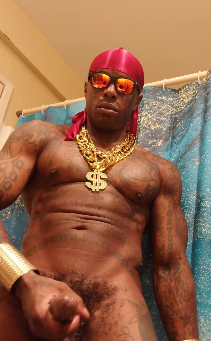 Hallelujah Johnson: Поклонение БОЛЬШОМу черному члену Hallelujah Johnson (Низкий мирский) высокий темный шоколад, мышцы татуированная волосатая BBC Hallelujah Johnson