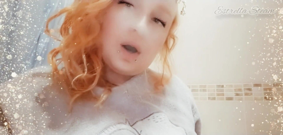 Estrella Steam: Sweet princess smokes a cigarette slowly