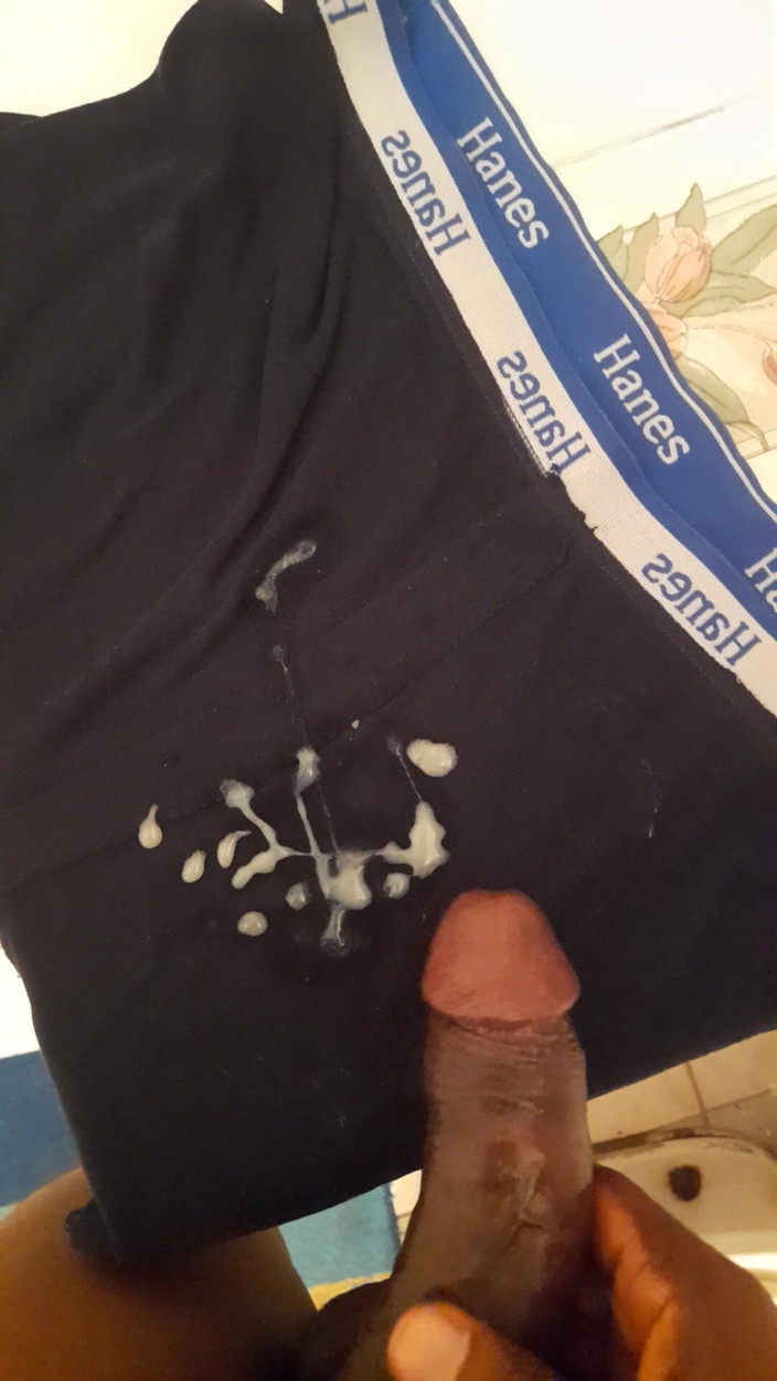 Black guy: 大量精液