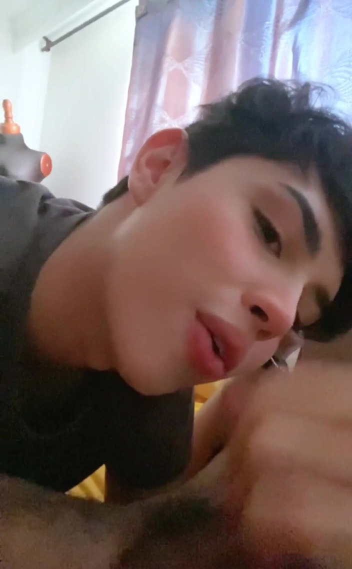 Dilan Castro: Mrdka v mých malých ústech, prosím