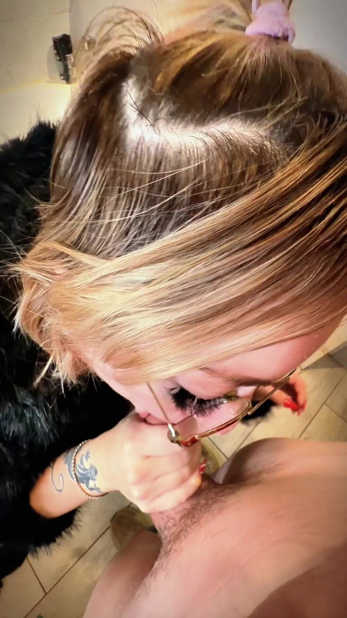 GIULIANA_OFFICIEL: O Svého Colotaire Se Starám Tím, Že Ho Kouřím