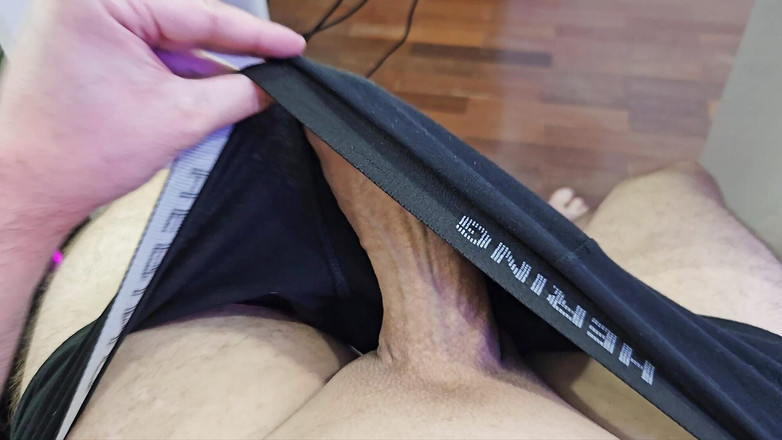 Lkdick8: Geile man speelt solo