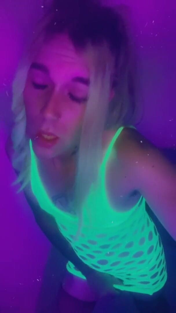 CarmenMelatonin: Lingerie sexy, rave, fille