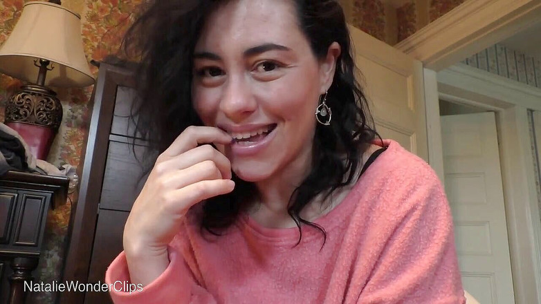 Natalie Wonder: Miluji, když fantazírujete o své nevlastní matce