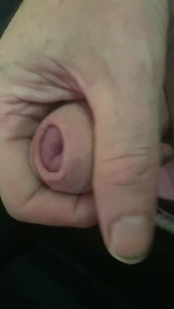 Caged slave: Toss pot