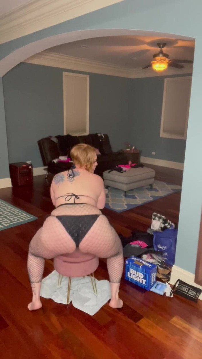 GingerVixen.XXX: ドッグビジョンシュートハウス