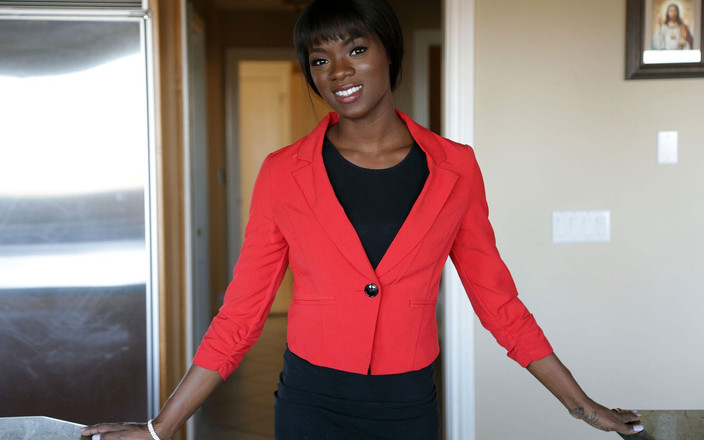 Property sex: Propertysex красивий високий чорношкірий агент з нерухомості робить секс-відео з домашнім чуваком