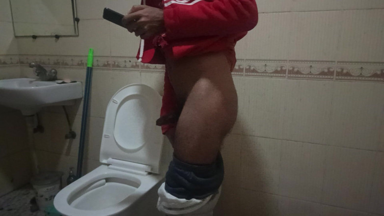 Brijesh 270: Desi in Bathroom