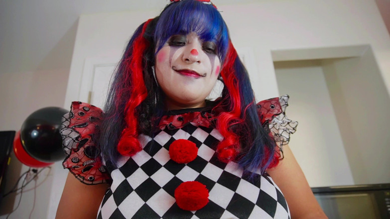 VickyVixen: Jubilee - the Lustful Clown
