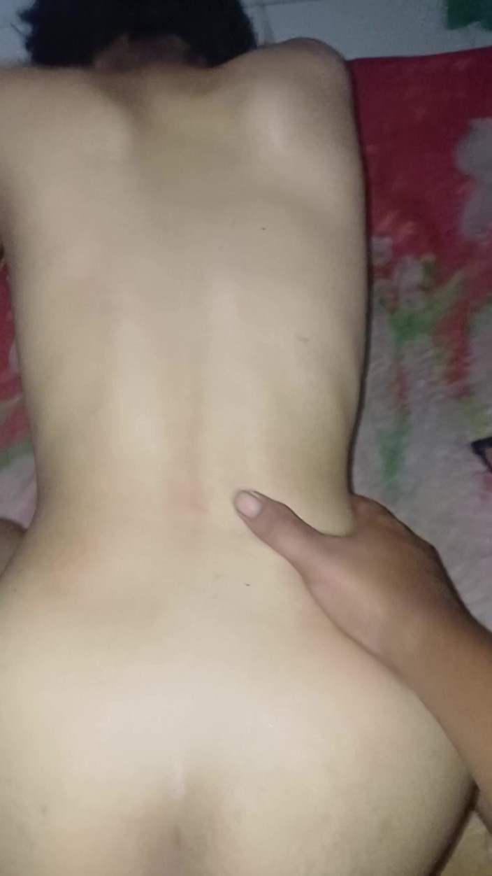 Theresia Nirvana: A 18-year-old Girl Is Having a Hard Time Getting Pregnant