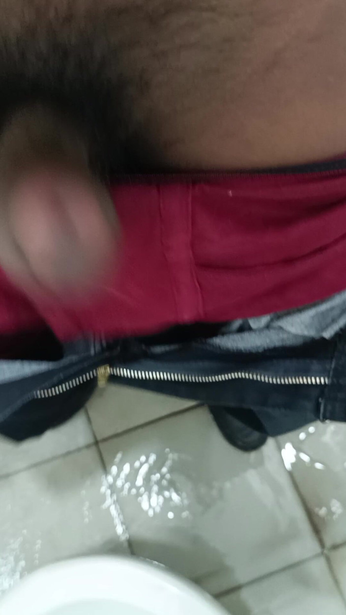 Shivatrichyboyrtamil: Tamil Young Boy Masturbating in Bathroom with Office Uniform.
