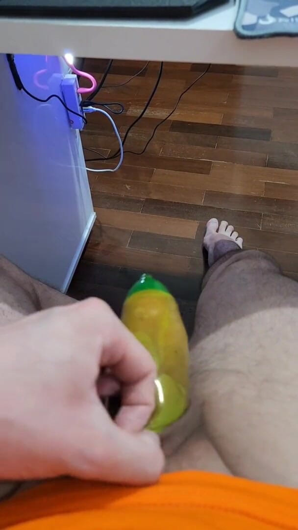 Lkdick8: 콘돔 안에 정액