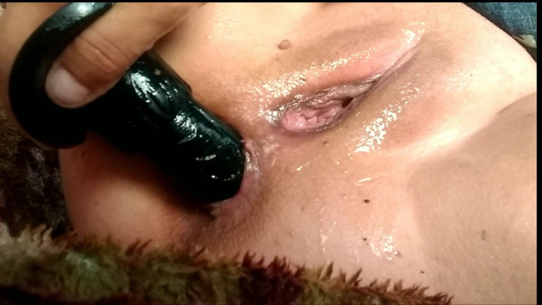 LizAngel: My ass is no longer a virgin