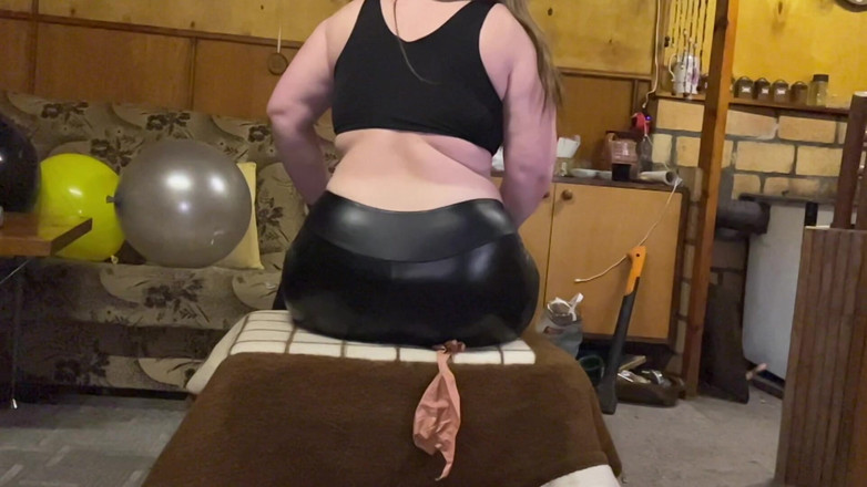 BeachBallsDuo: 100kg bigbootylucy dihancurkan 10 belon besar dan 2 belon nombor empat besar! 2...